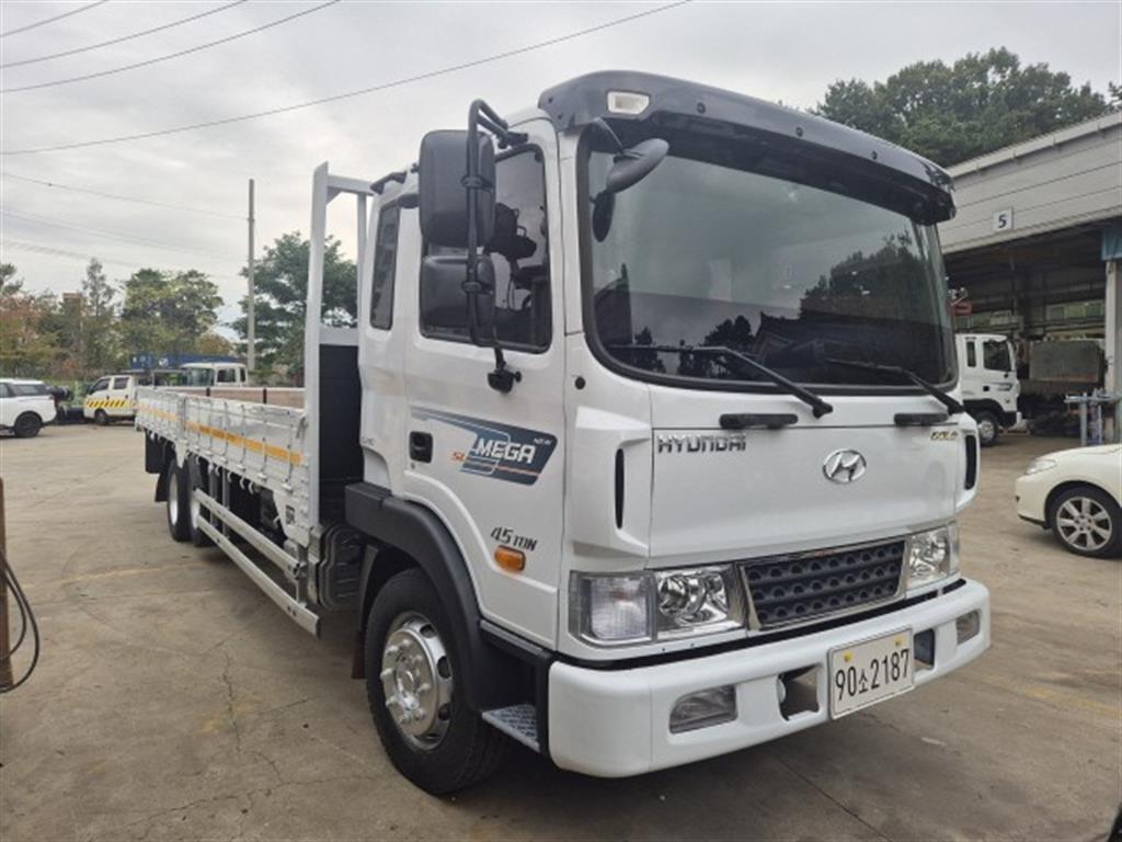 현대 메가트럭 카고 4.5톤 수동