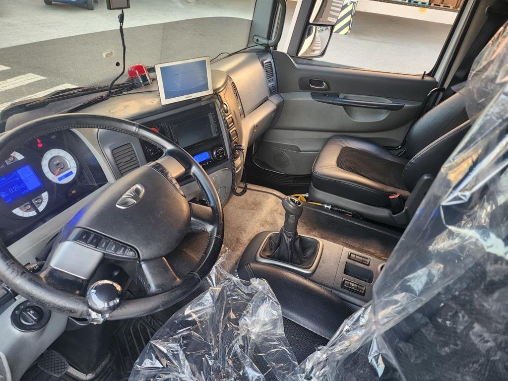 타타대우 프리마 단바리 윙바디 4.5톤 수동 9