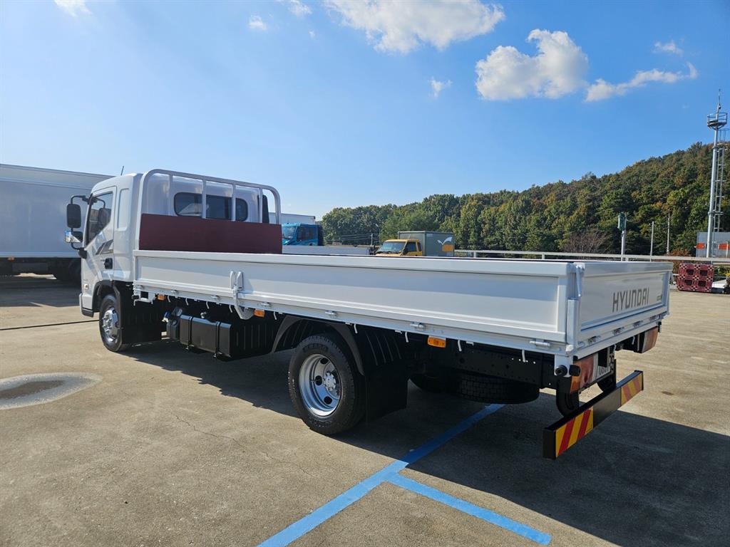 현대 올뉴마이티 3.5톤 카고 슈퍼캡 7