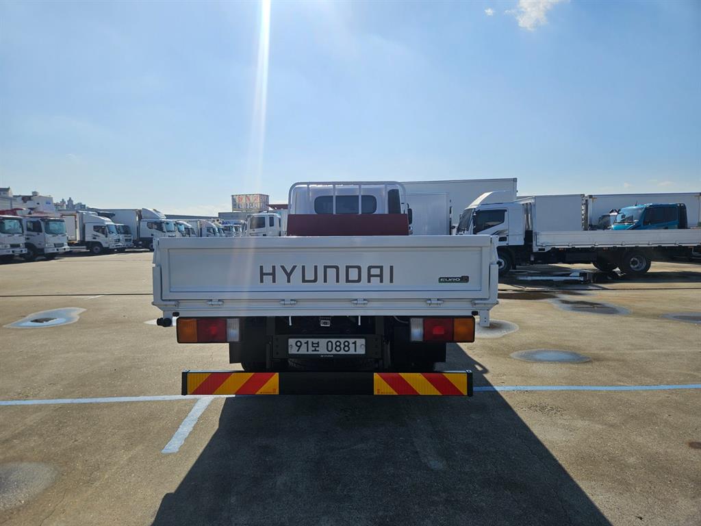 현대 올뉴마이티 3.5톤 카고 슈퍼캡 5