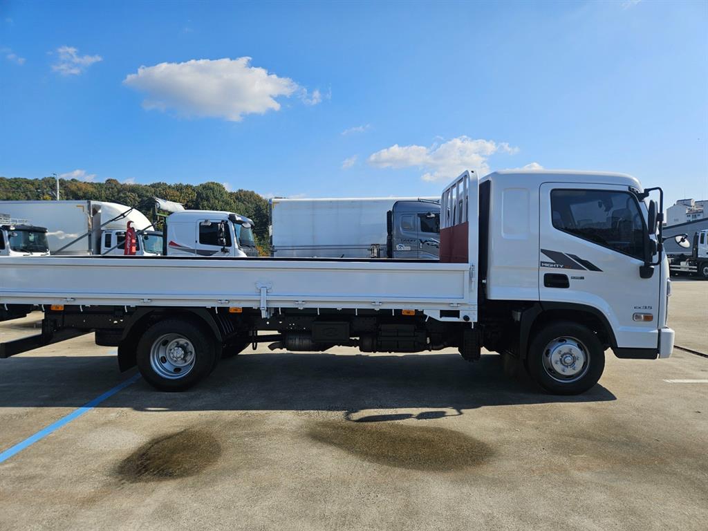 현대 올뉴마이티 3.5톤 카고 슈퍼캡 3