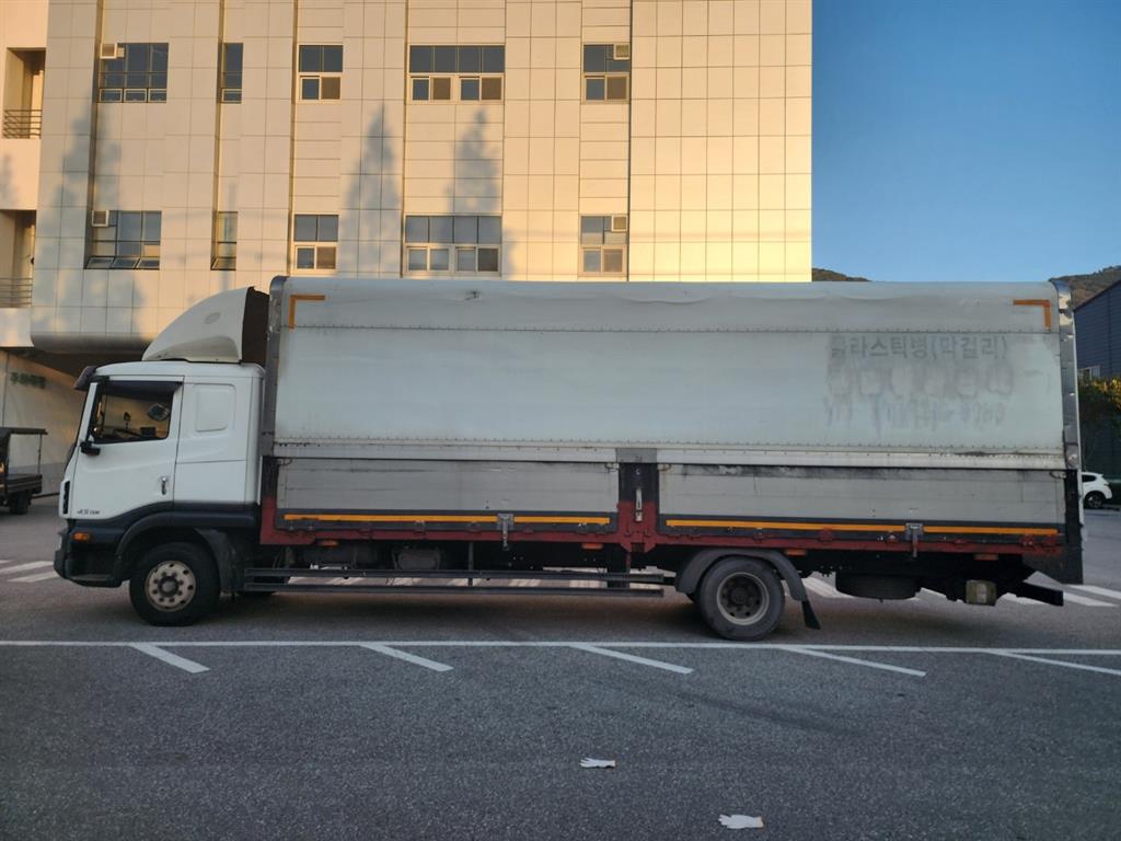 타타대우 프리마 단바리 윙바디 4.5톤 수동 3