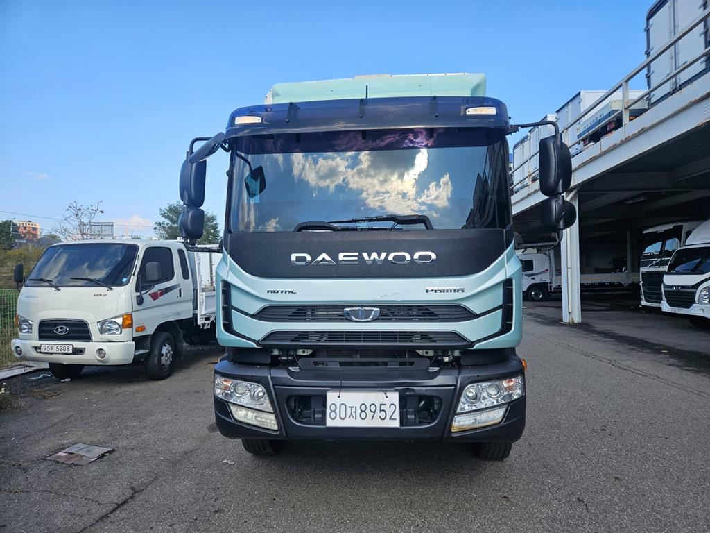 타타대우 프리마 윙바디 8.5톤 오토 4