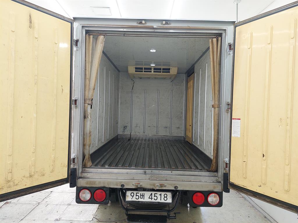 기아 봉고3 1톤 냉동탑 4