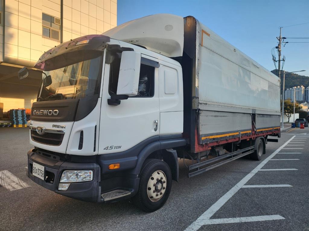 타타대우 프리마 단바리 윙바디 4.5톤 수동 2