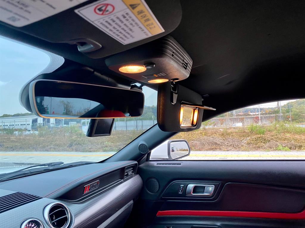 포드]머스탱 6세대 2.3 쿠페포드 머스탱 6세대 2.3 쿠페