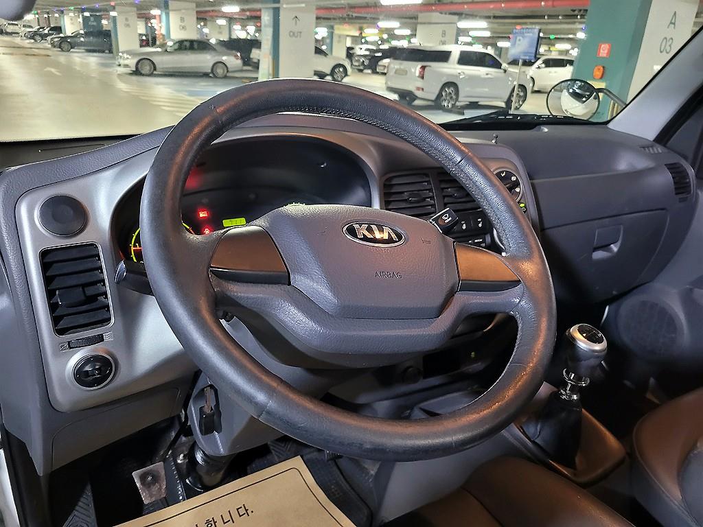 기아 봉고3 1.2톤 카고 8