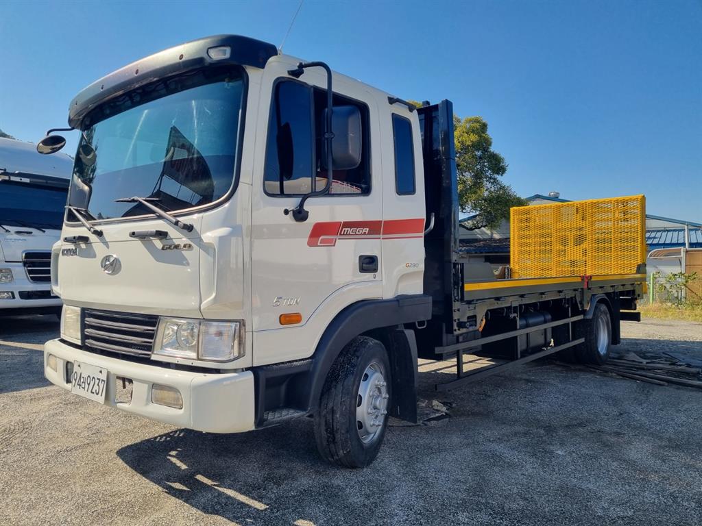 현대 어부바카 메가트럭 4.5톤 2