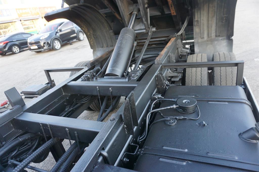 현대 압착진개 메가트럭 5.5톤 덤프식 배출 5