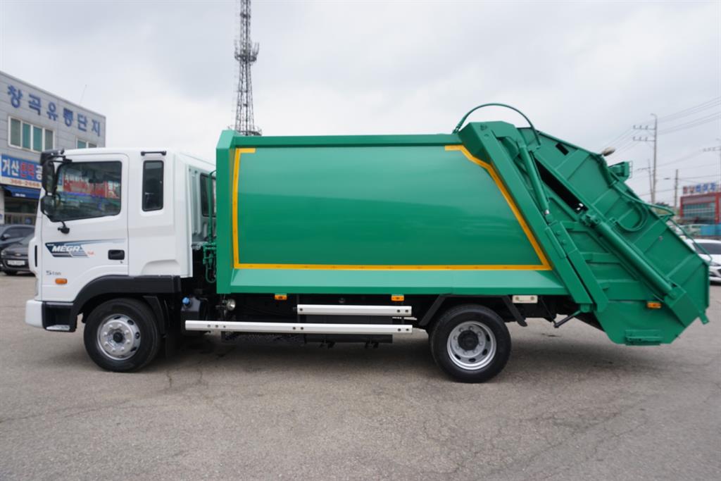 현대 압착진개 메가트럭 5톤 0