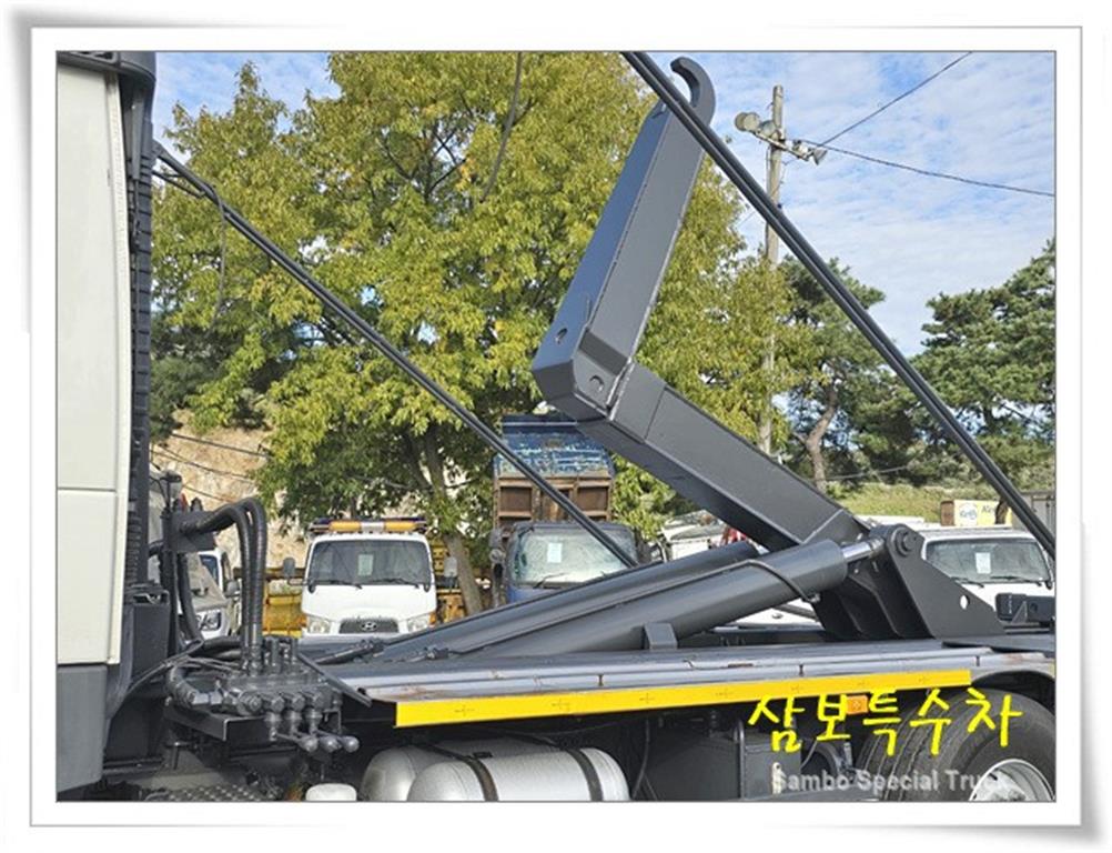 볼보 FM 암롤 24톤 오토 19