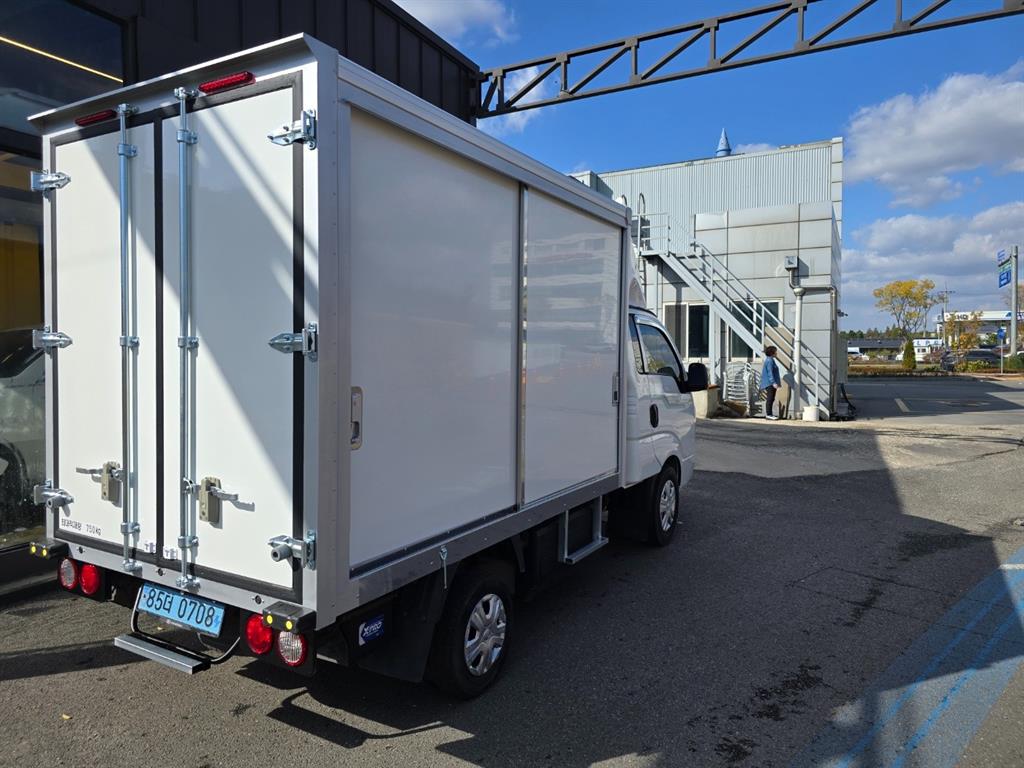 기아 봉고3 1톤 표준탑 전기 1