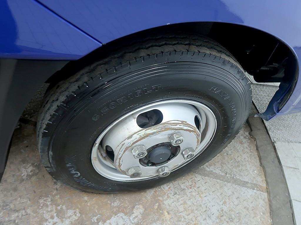 기아 봉고3 1.2톤 카고 7