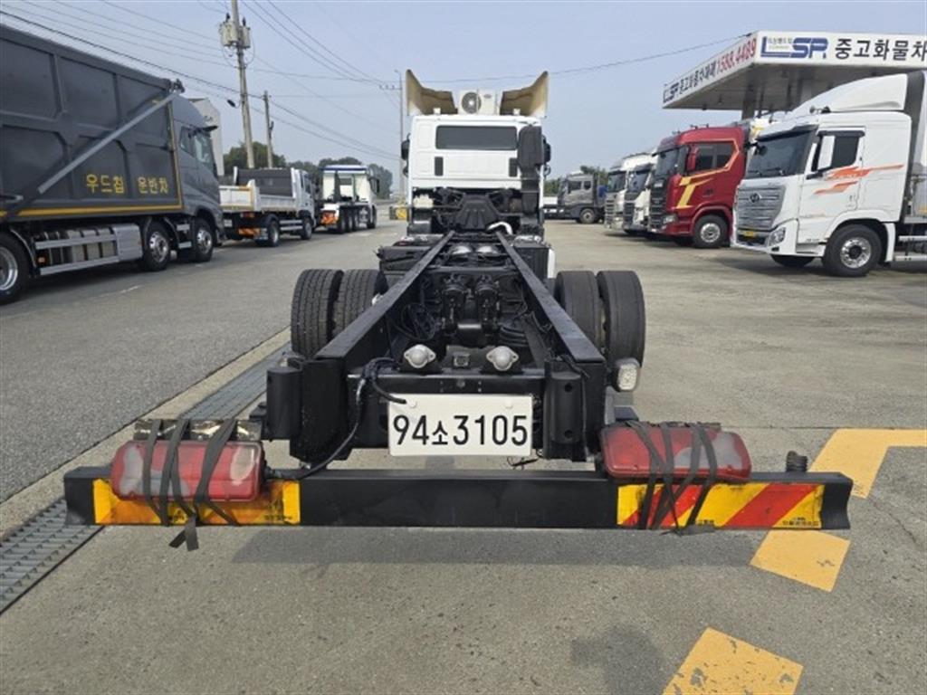 타타대우 없음(순정) 평판샤시 뒤3축 4