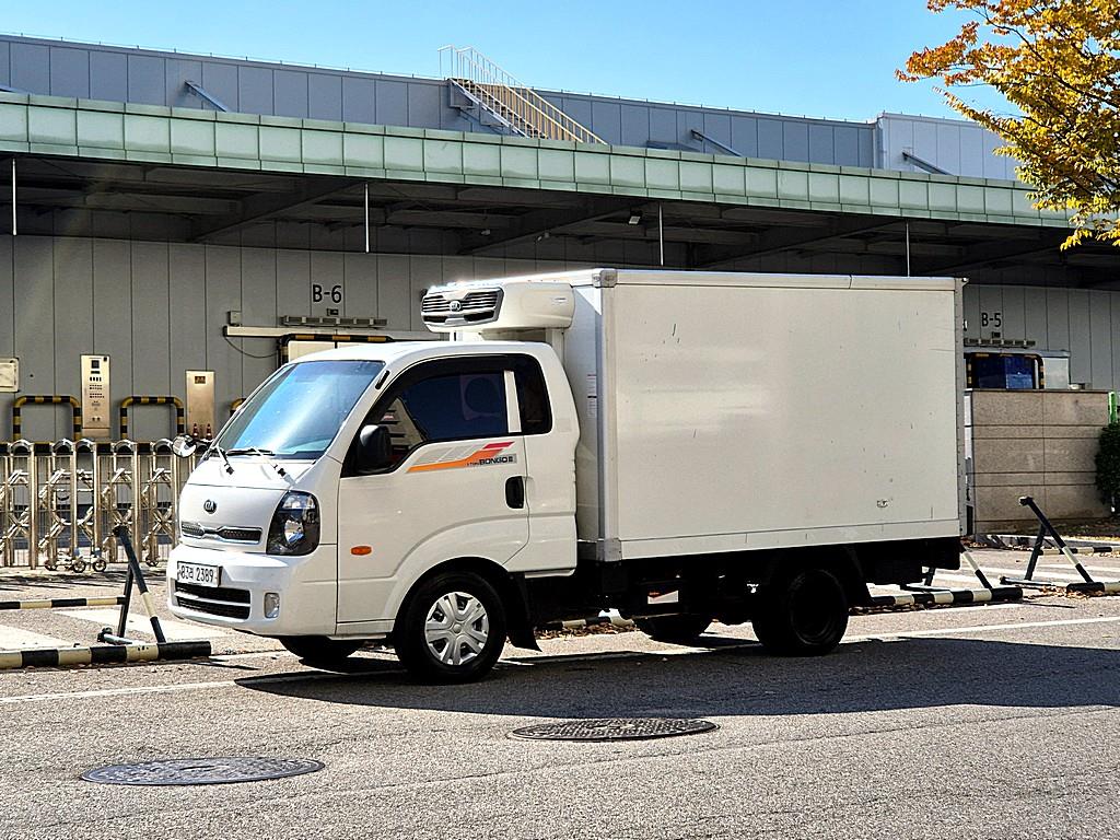 기아 봉고3 1톤 냉동탑 1