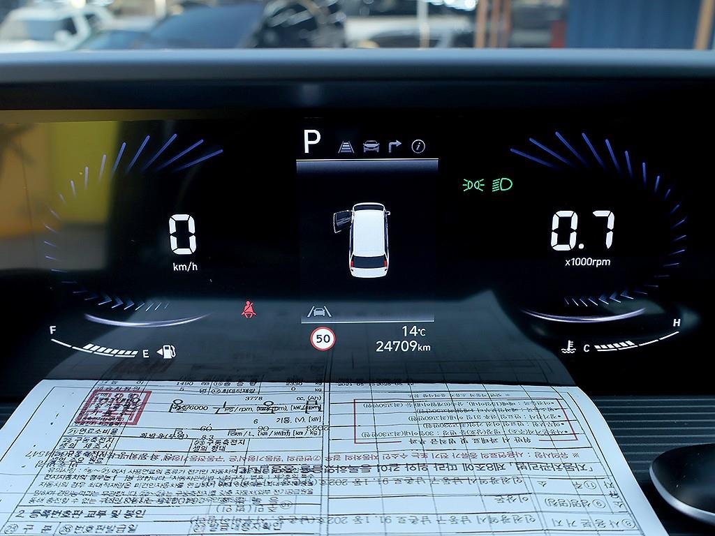 Hyundai Staria LPG Lounge Prestige 7