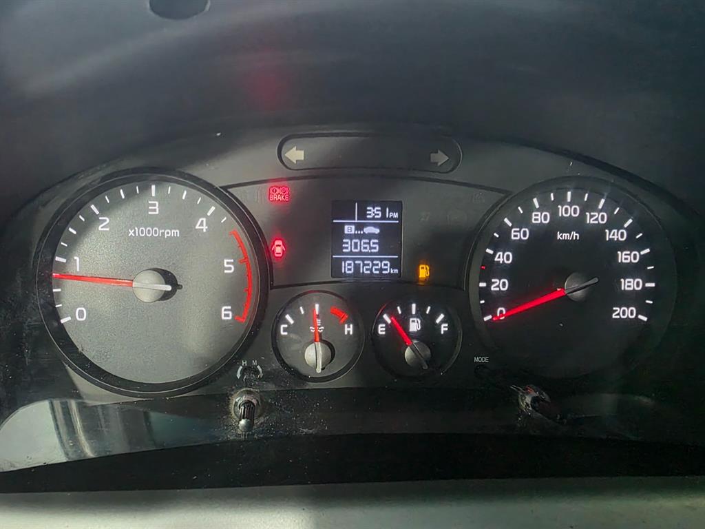 기아 봉고3 1.2톤 카고 4