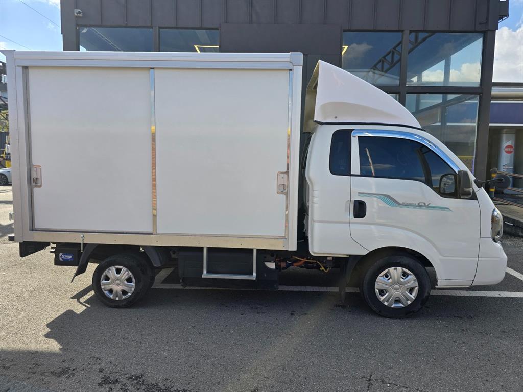 기아 봉고3 1톤 표준탑 전기 6