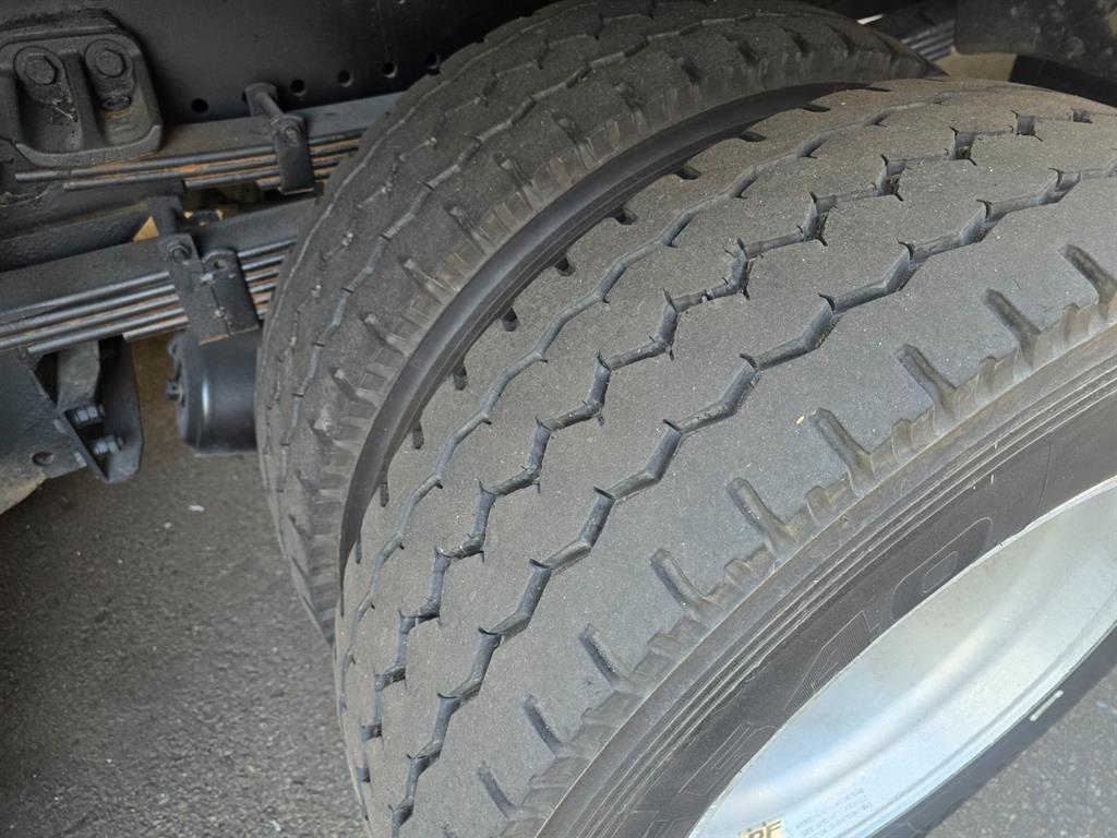 타타대우 프리마 냉장윙 5톤 오토 4