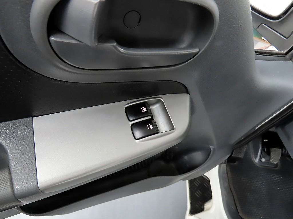 기아 봉고3 1.2톤 카고 9