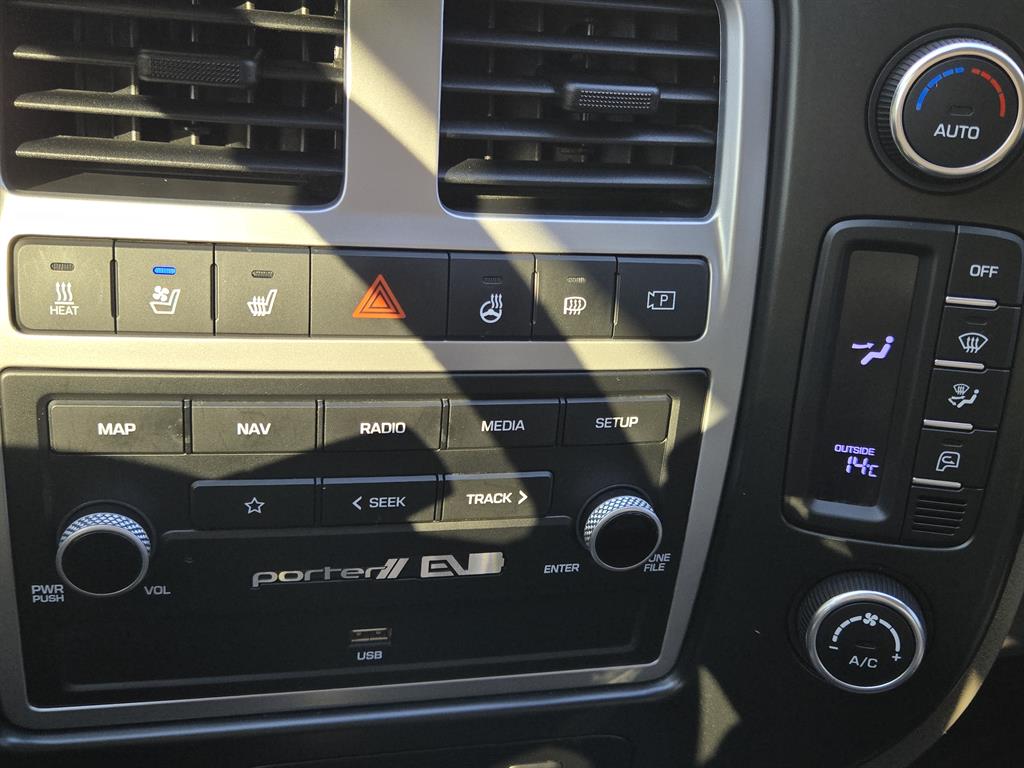 현대 포터2 1톤 카고 전기 9