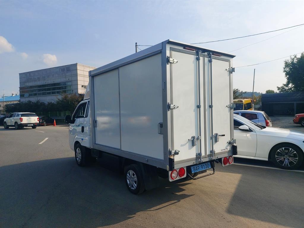 기아 봉고3 1톤 표준탑 전기 4