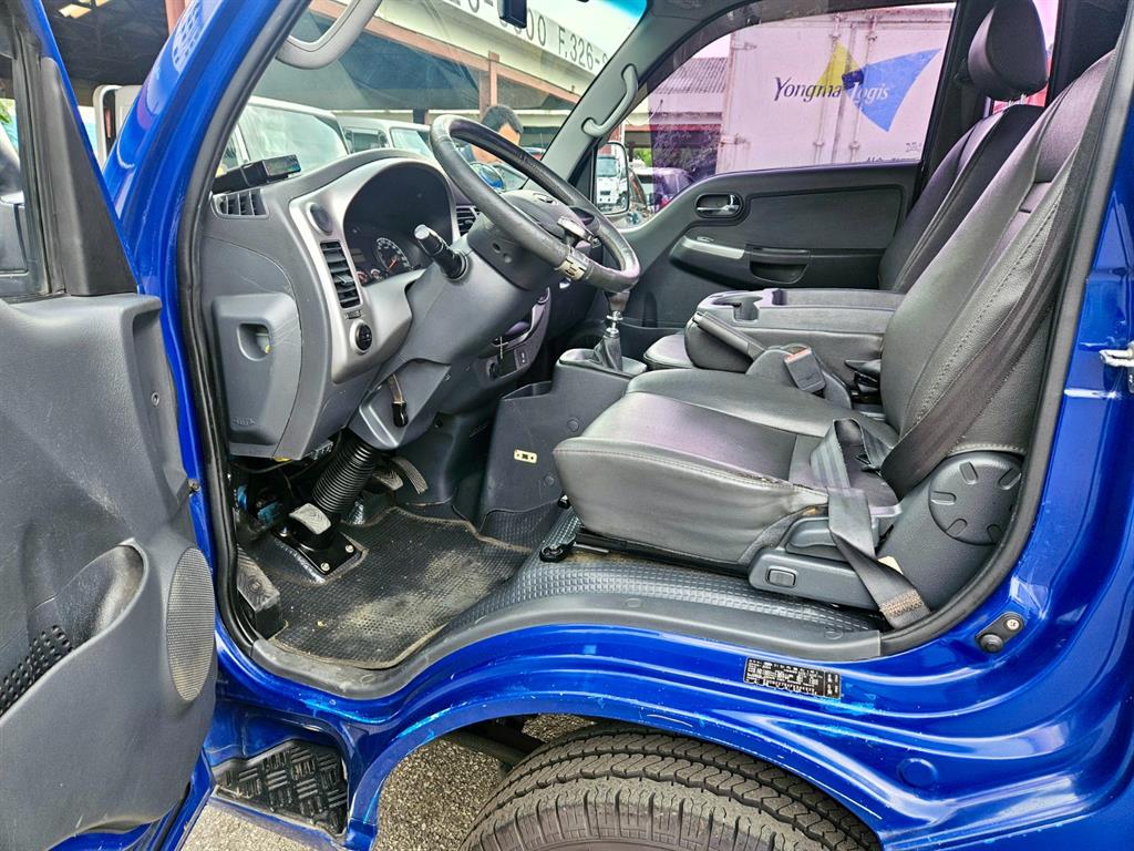 기아 봉고3 1.2톤 카고 8