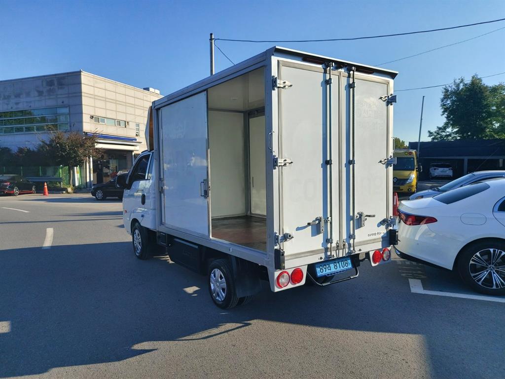 기아 봉고3 1톤 표준탑 전기 3