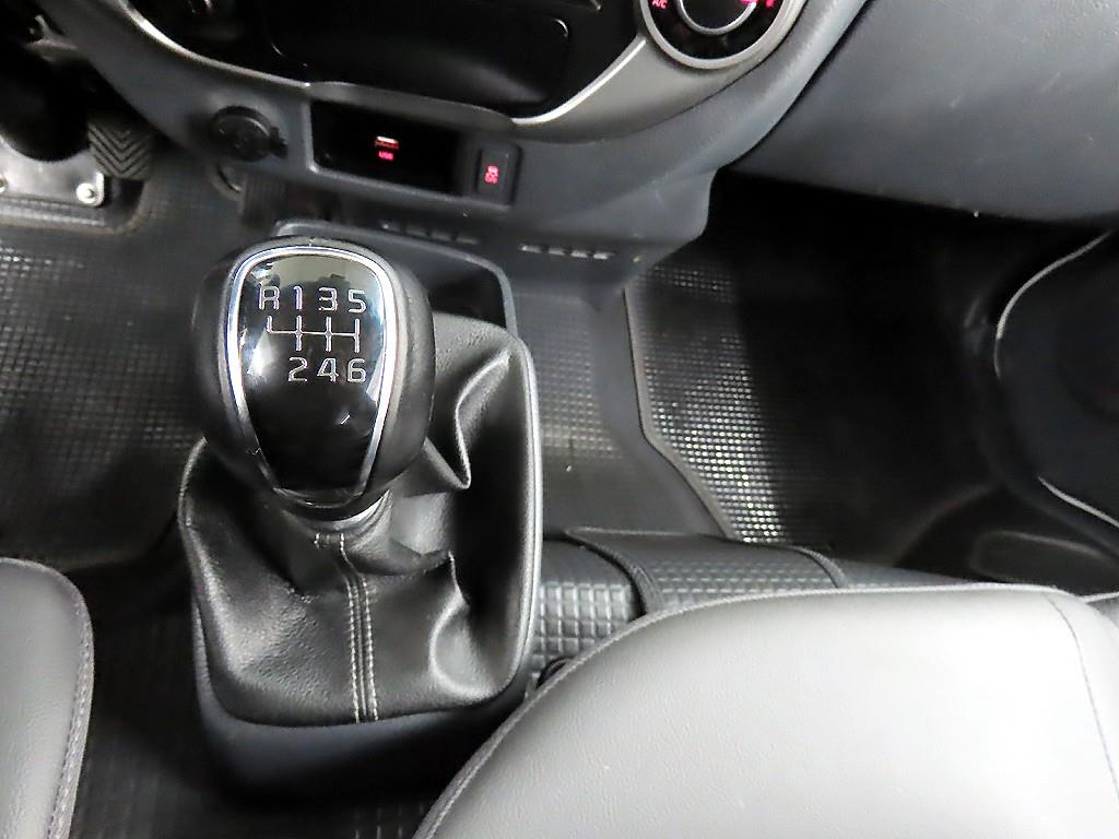 기아 봉고3 1.2톤 카고 8