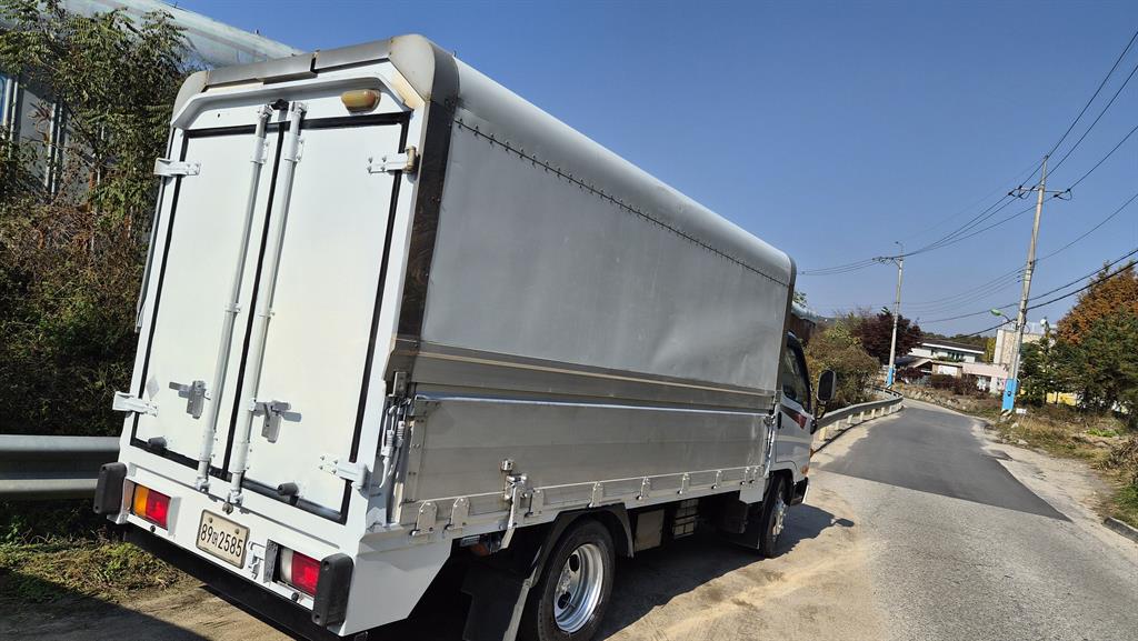 현대 마이티큐티 2톤 윙바디 일반캡 3