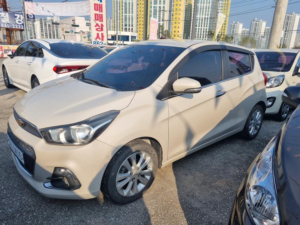 Chevrolet Spark LTZ C-TECH 3