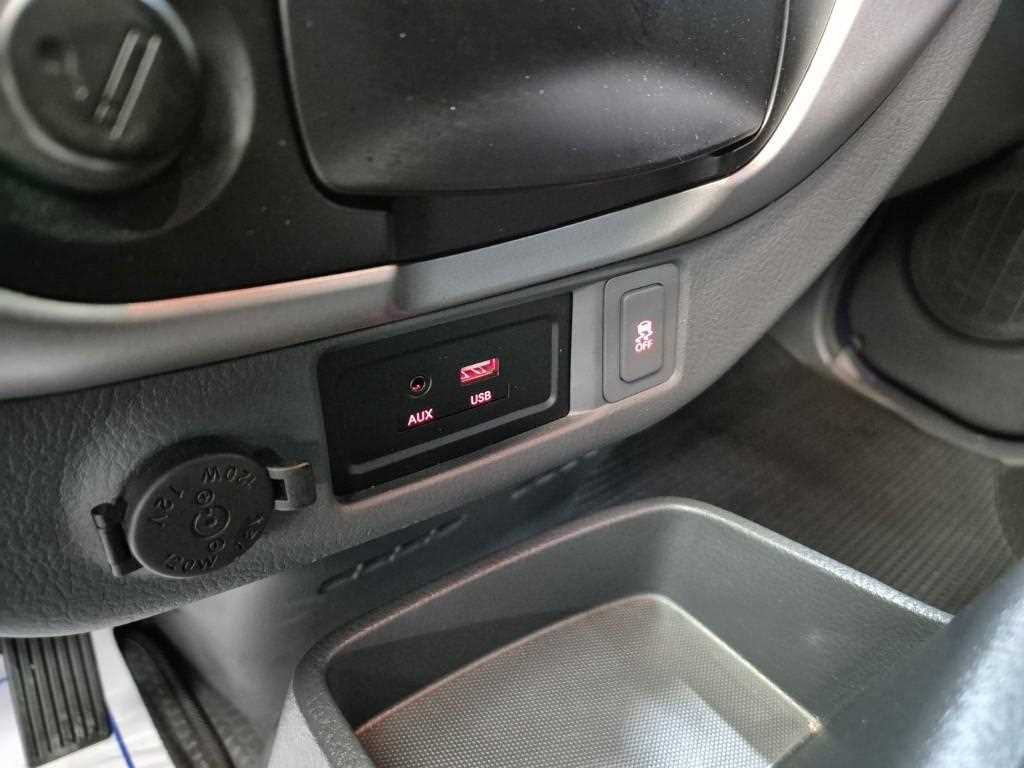 기아 봉고3 1톤 카고 더블캡 12