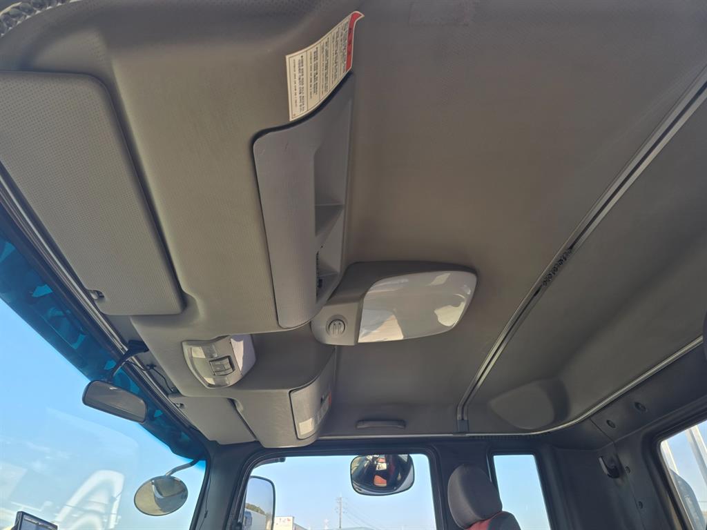 현대 메가트럭 280 단바리 카고 5.5톤 수동 14