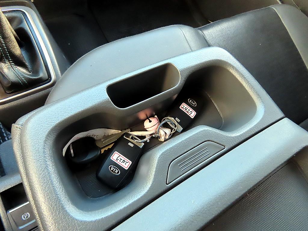 기아 봉고3 1톤 표준탑 전기 15