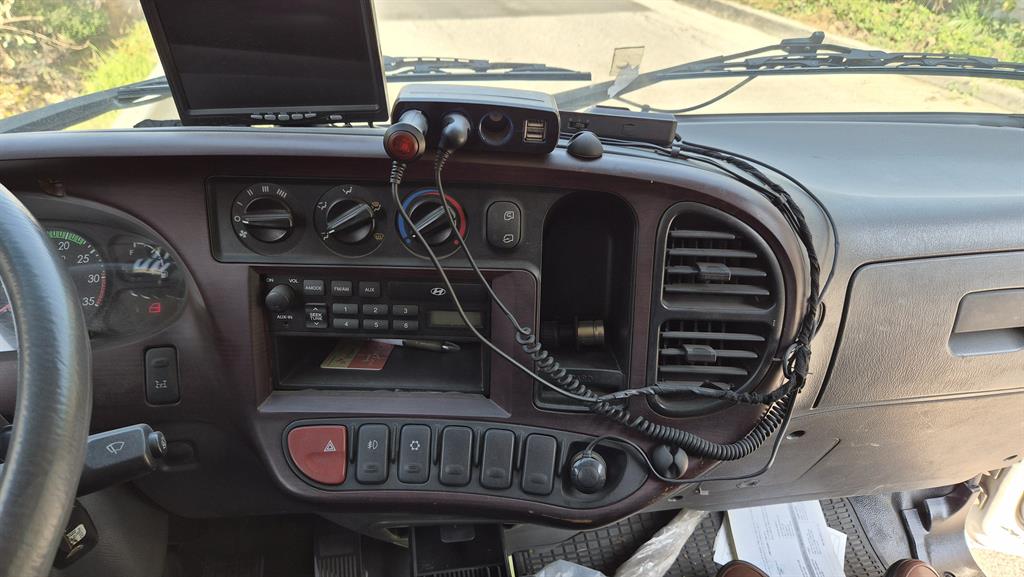 현대 마이티큐티 2톤 윙바디 일반캡 10