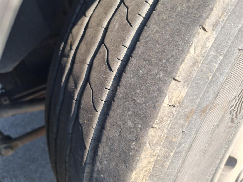 현대 메가트럭 단바리 카고 5톤 수동 10