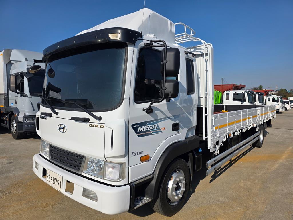 현대 메가트럭 단바리 카고 5톤 수동