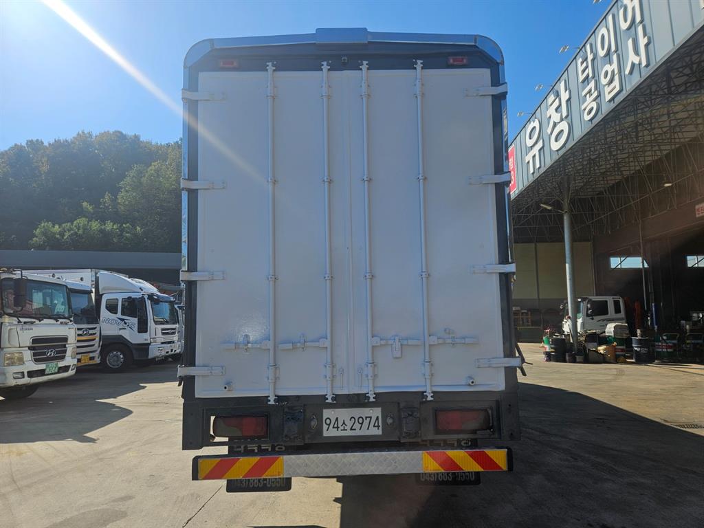 타타대우 프리마 윙바디 8.5톤 오토 5