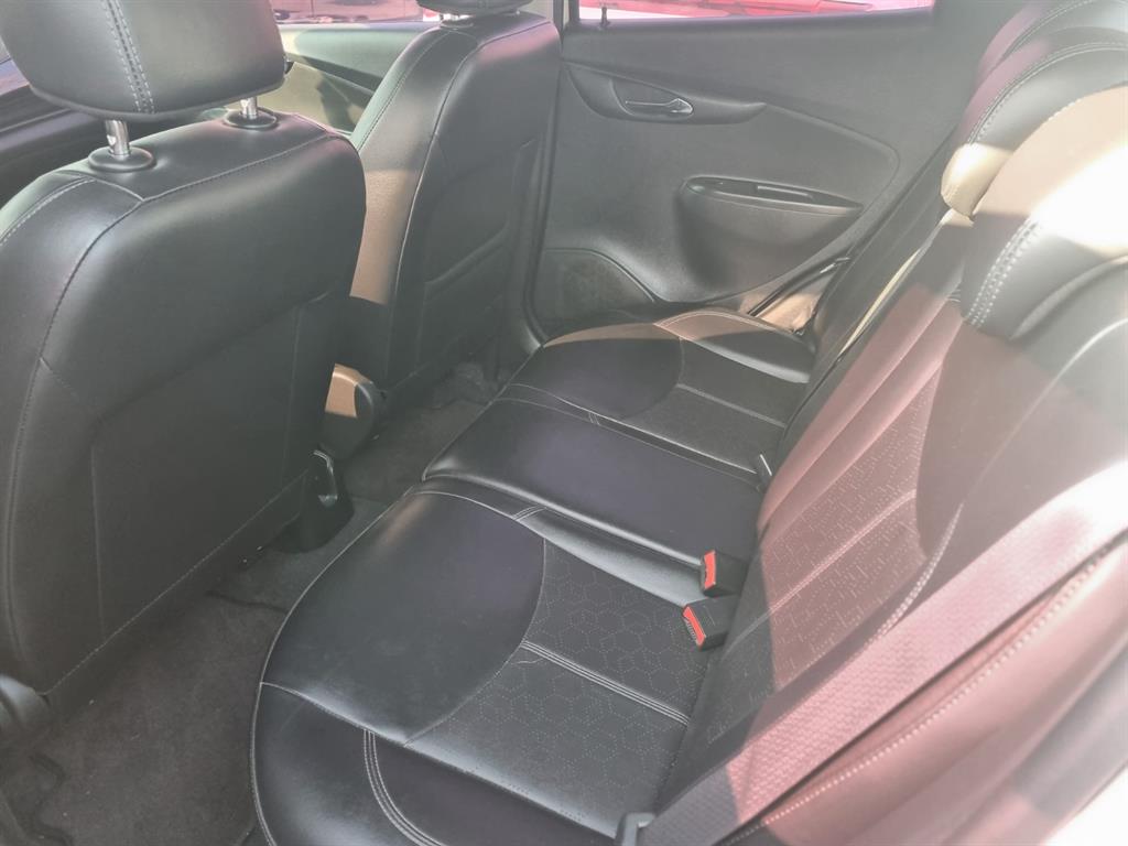 Chevrolet Spark LTZ C-TECH 9