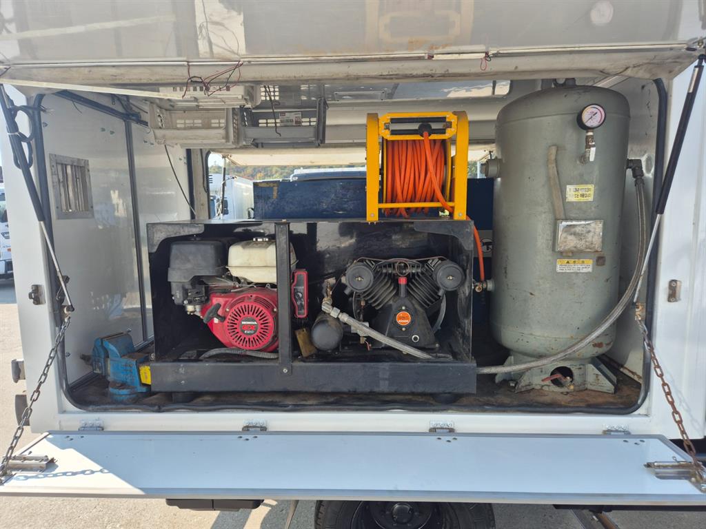 기아 동해기계항공 봉고3 1.2톤 15