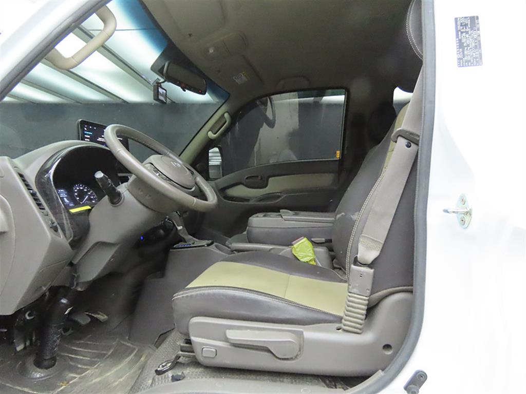 현대 포터2 1톤 카고 LPG 4