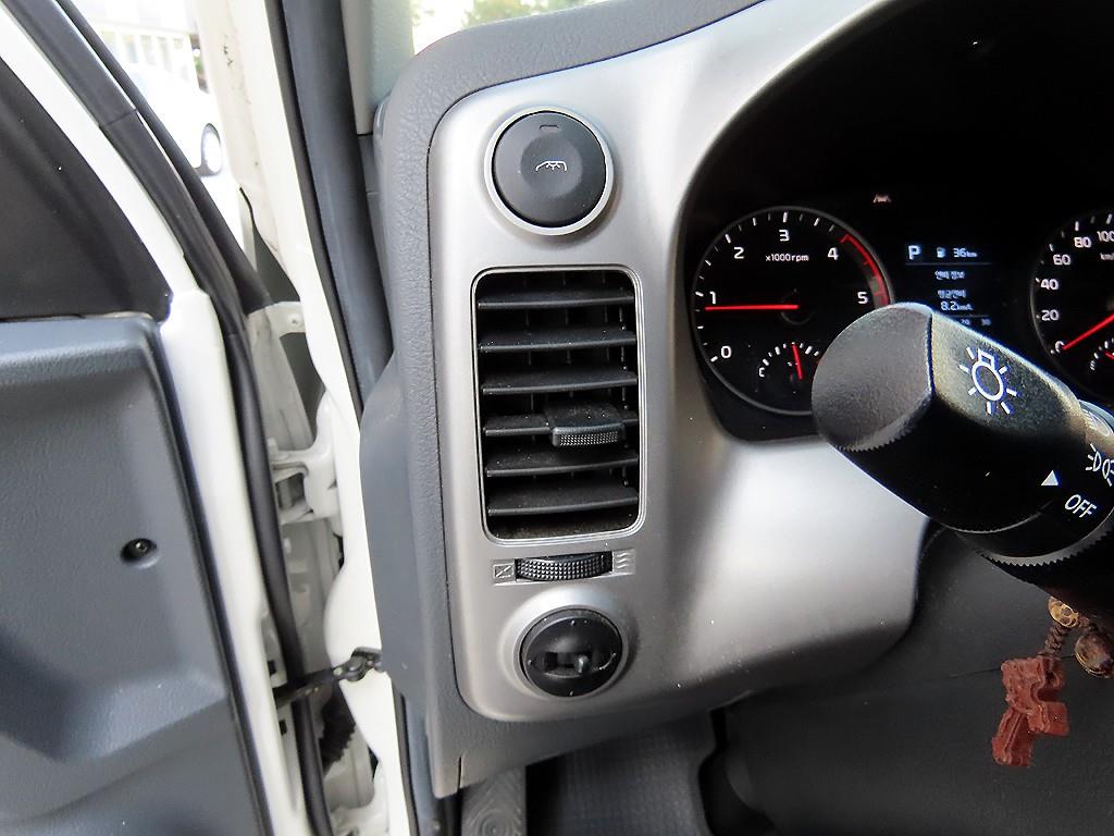 기아 봉고3 1톤 윙바디 LPG 12