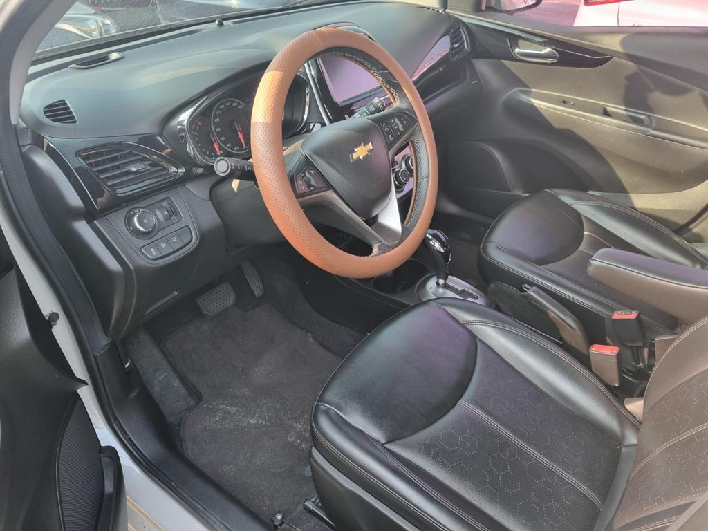 Chevrolet Spark LTZ C-TECH 8