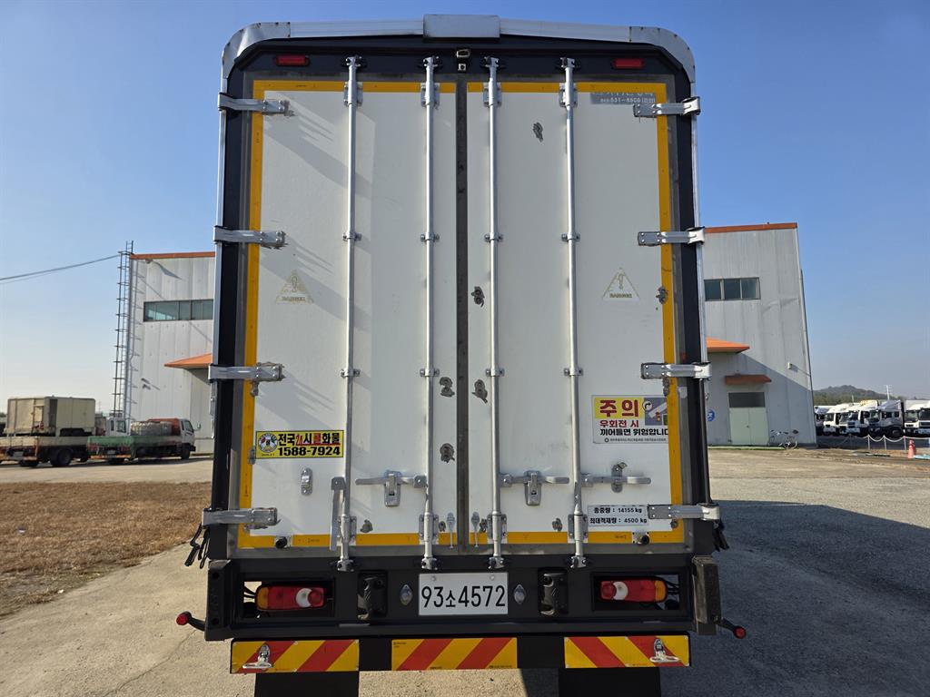 볼보 FL 윙바디 4.5톤 오토 4