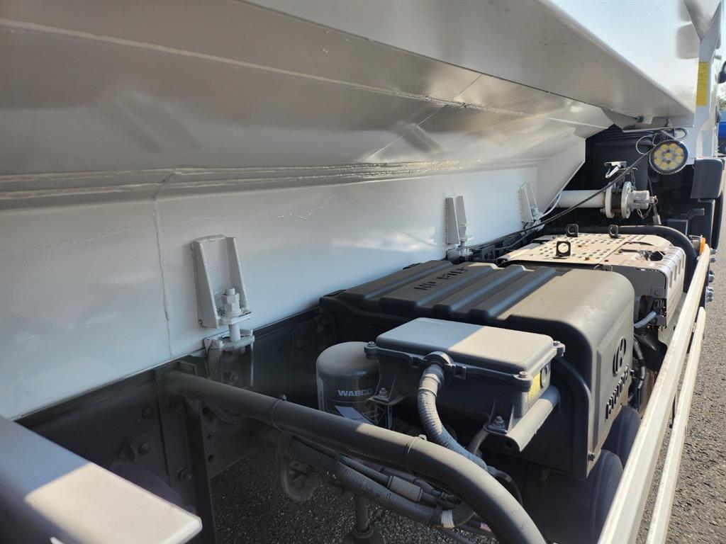 현대 탱크로리 메가트럭 수동 12