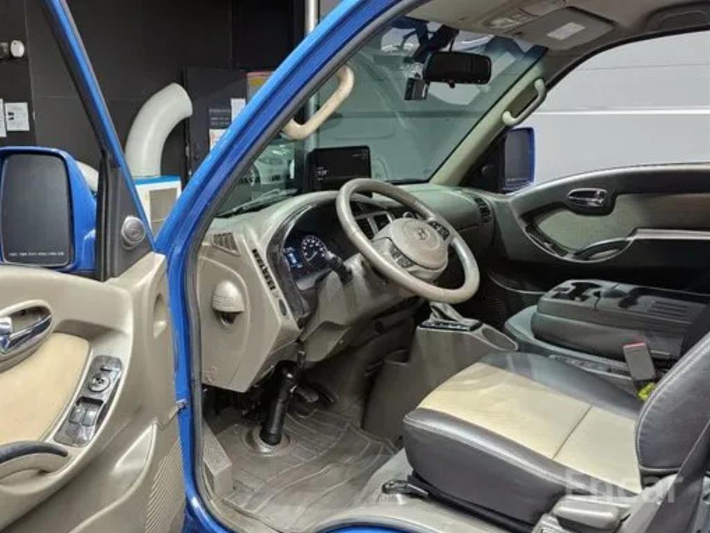 현대 포터2 1톤 카고 전기 10