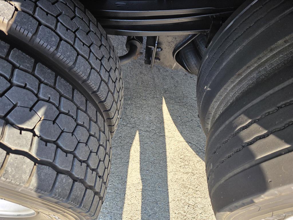 볼보 FL 윙바디 4.5톤 오토 7