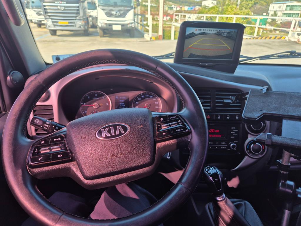 기아 동해기계항공 봉고3 1.2톤 13