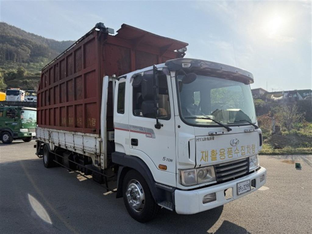 현대 메가트럭 집게차 5톤 수동 한성특장 1