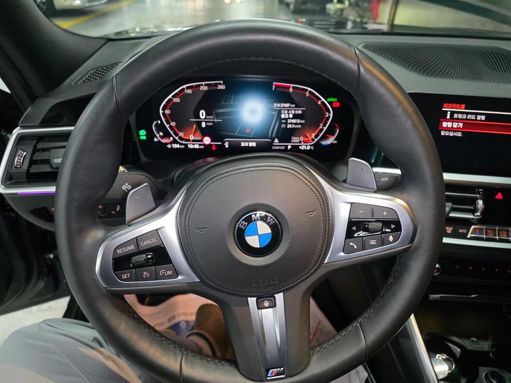 BMW 3 Series 320i M Sport 10